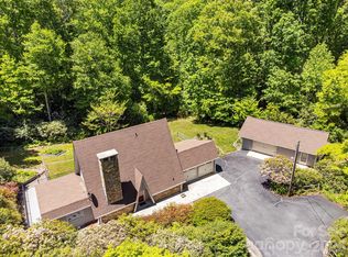 45 Echo Hills Dr, Fairview, NC 28730