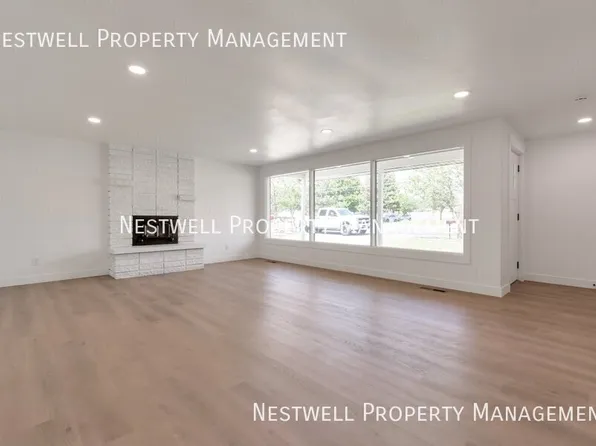 8560 S 700 E, Sandy, UT 84070