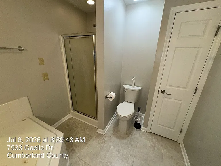 7933 Gaelic Dr — Photo 23