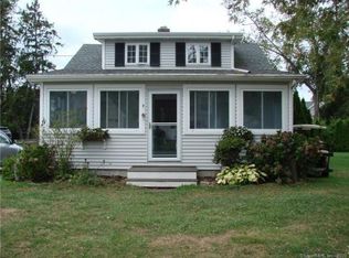 9 Attawanhood Trl, Old Saybrook, CT 06475