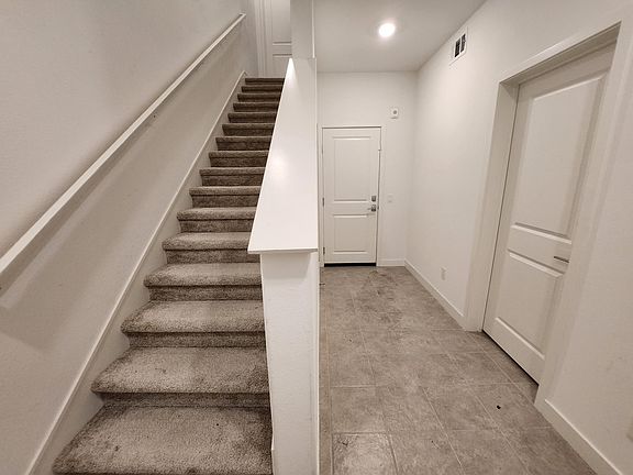 4th image of 1529 Saint Simon Cir #F