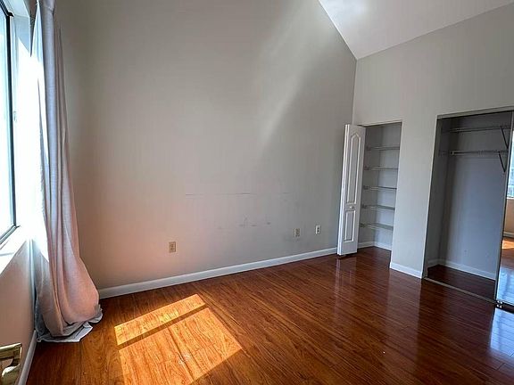 5th image of 200 Falls Blvd Unit D309