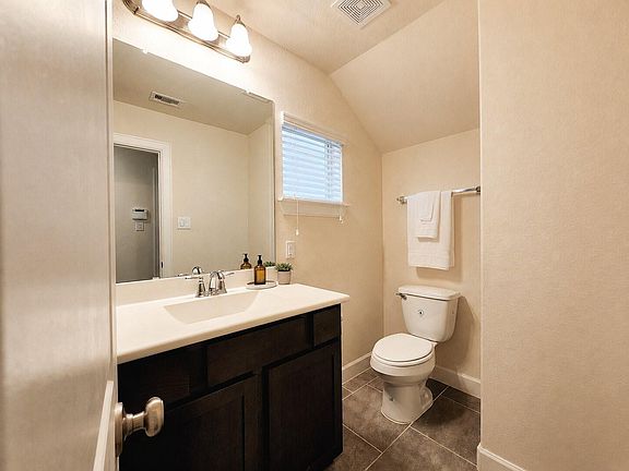 5th image of 10717 Madden Oaks Pl