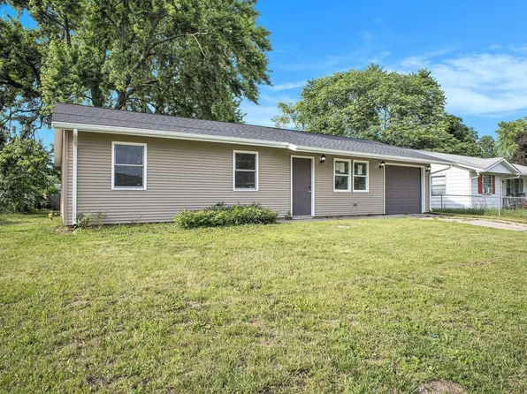 28831 Driftwood Dr, Elkhart, IN 46516