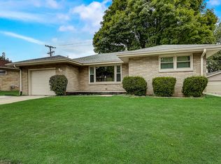 3616 Byron Ave, Racine, WI 53405