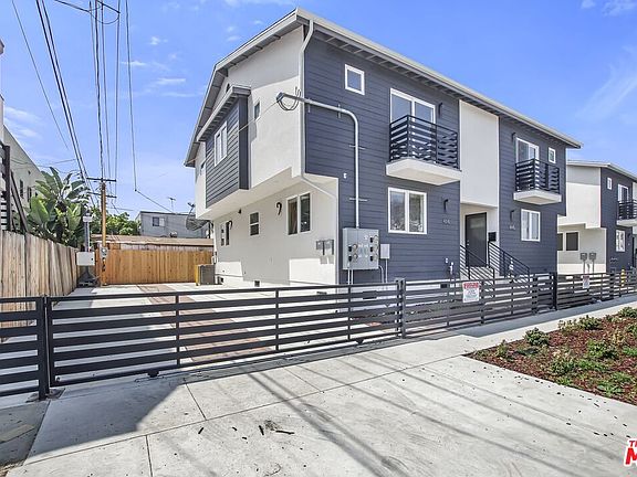 3rd image of 4114 W Oakwood Ave #1/2