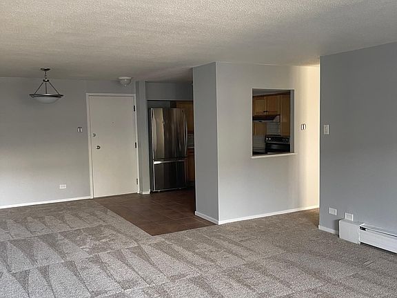 5th image of 1029 E 8th Ave APT 301