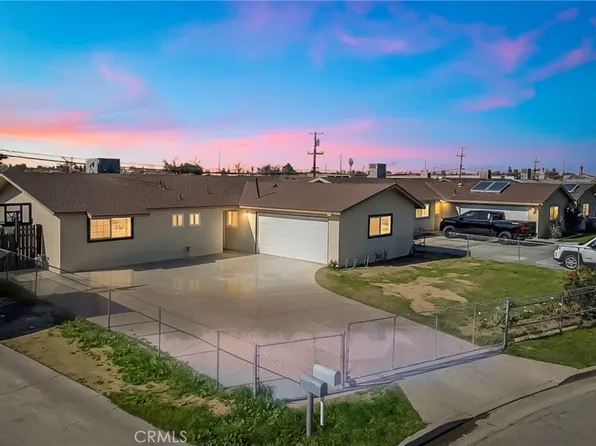 5817 Gary Pl, Bakersfield, CA 93307