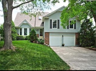 8912 W 117th St, Overland Park, KS 66210