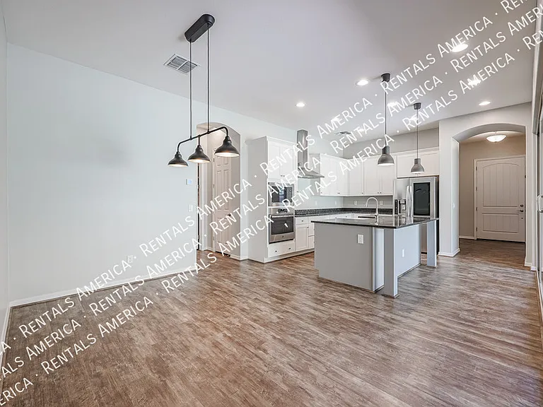 4429 E Jones St — Photo 20