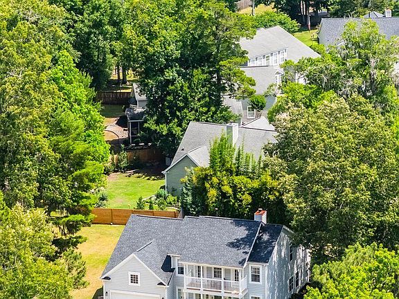 3rd image of 310 Heron Watch Ct