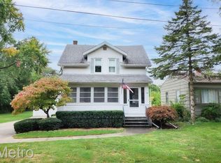 5849 Elmwood St, Monroe, MI 48161