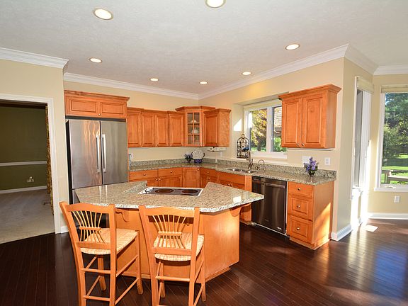 5th image of 7423 River Highlands Dr