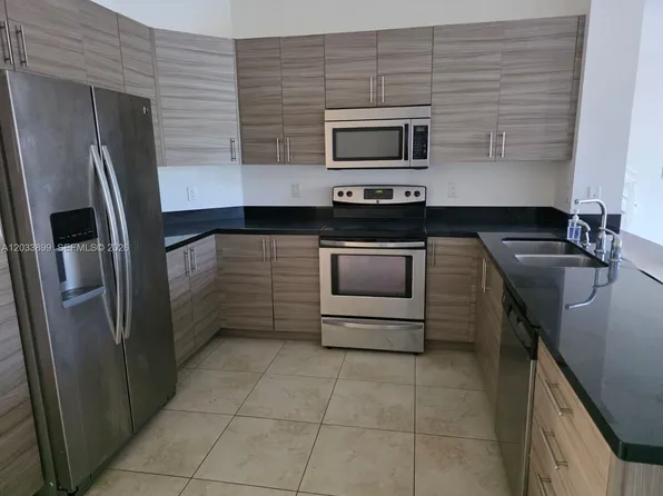 2765 SW 81st Ter, Hollywood, FL