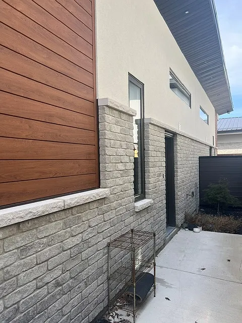 2 bed, 750 sqft, $1,950 — Photo 3