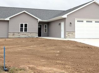 1103 Cassy Ln, Chilton, WI 53014