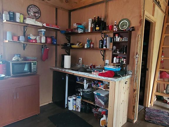 4th image of 534 Strauter Rd