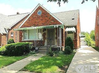 6898 Abington Ave, Detroit, MI 48228
