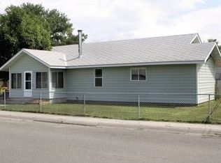 341 S 4th St, Greybull, WY 82426