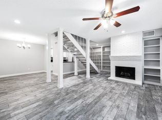 5532 Beverlyhill St APT 4, Houston, TX 77056