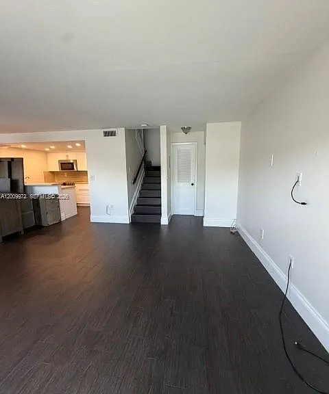 4590 SW 68th Court Cir #8 — Photo 8