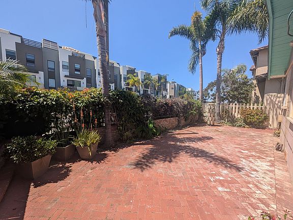4th image of 2548-2554 State St #48-A
