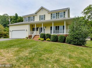 7332 Stuart Cir, Warrenton, VA 20187