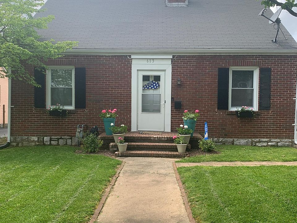 1st image of 613 Henry Clay Blvd