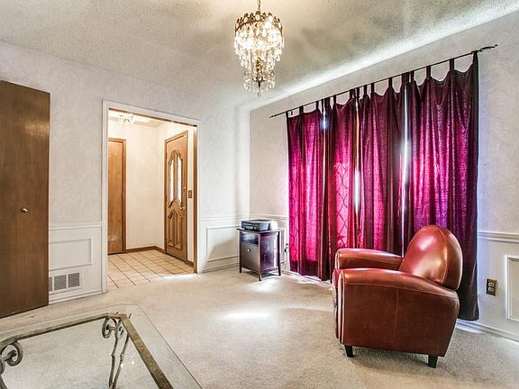 5th image of 2309 Evergreen Dr