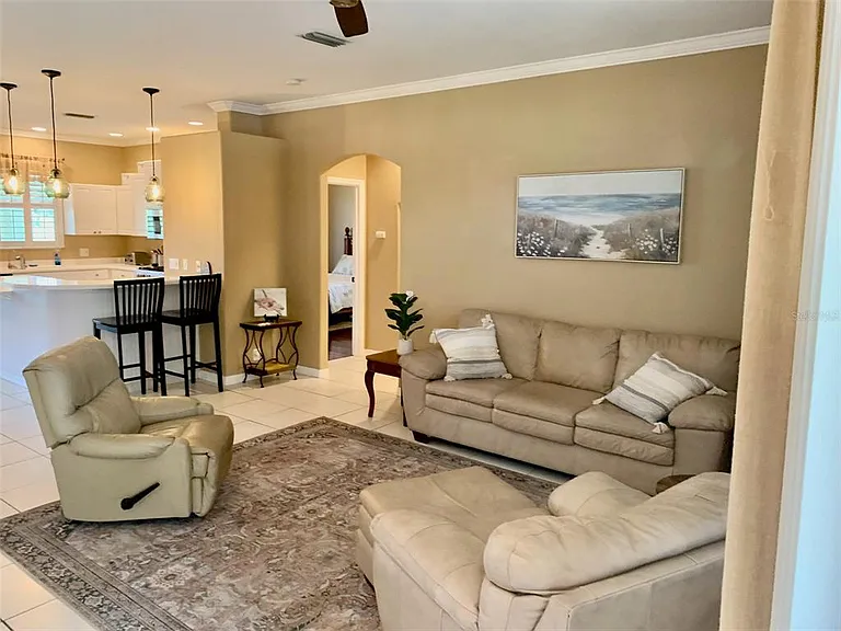 2775 Royal Palm Dr — Photo 6