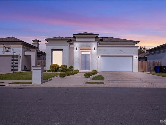 2nd image of 3808 Wisteria Ave