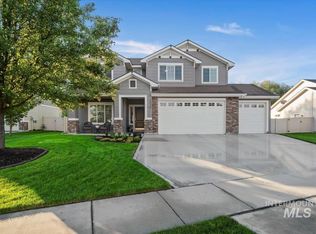 1030 N Powder River Dr, Middleton, ID 83644