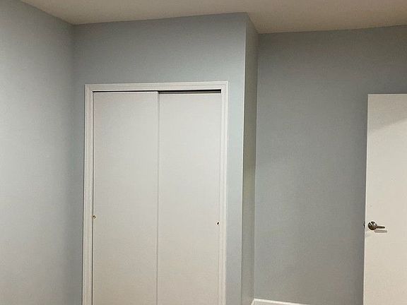 4th image of 514 W 211th St APT 1H