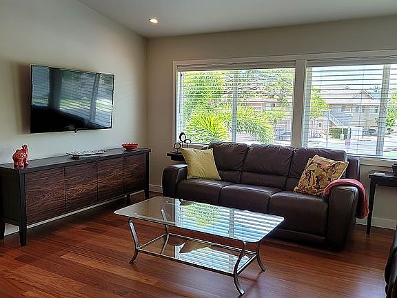 2nd image of 92-1545 Aliinui Dr Suite 3A