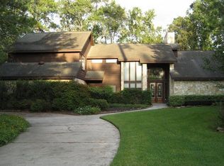 10 W Eden Elm Cir, Spring, TX 77381