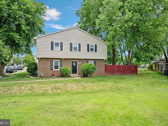 2nd image of 14806 Emberdale Dr