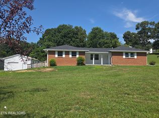 824 Poplar Springs Rd, Loudon, TN 37774