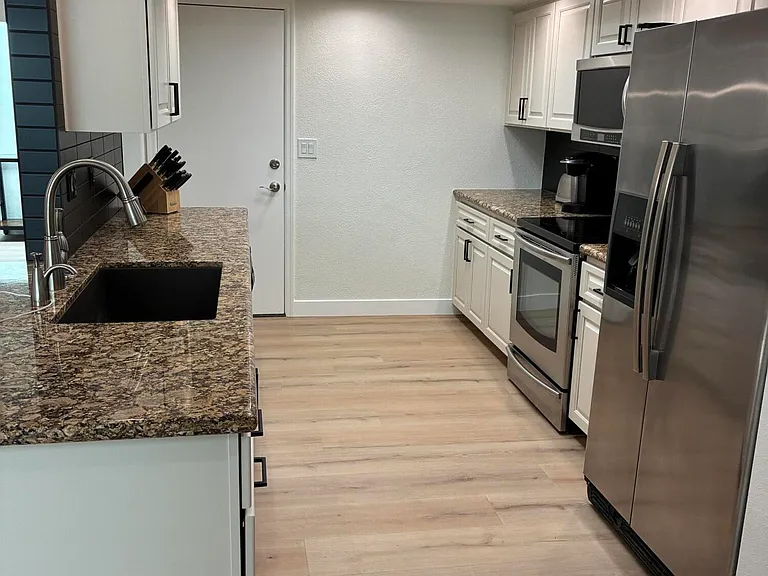 7705 N Via De Platina — Photo 10