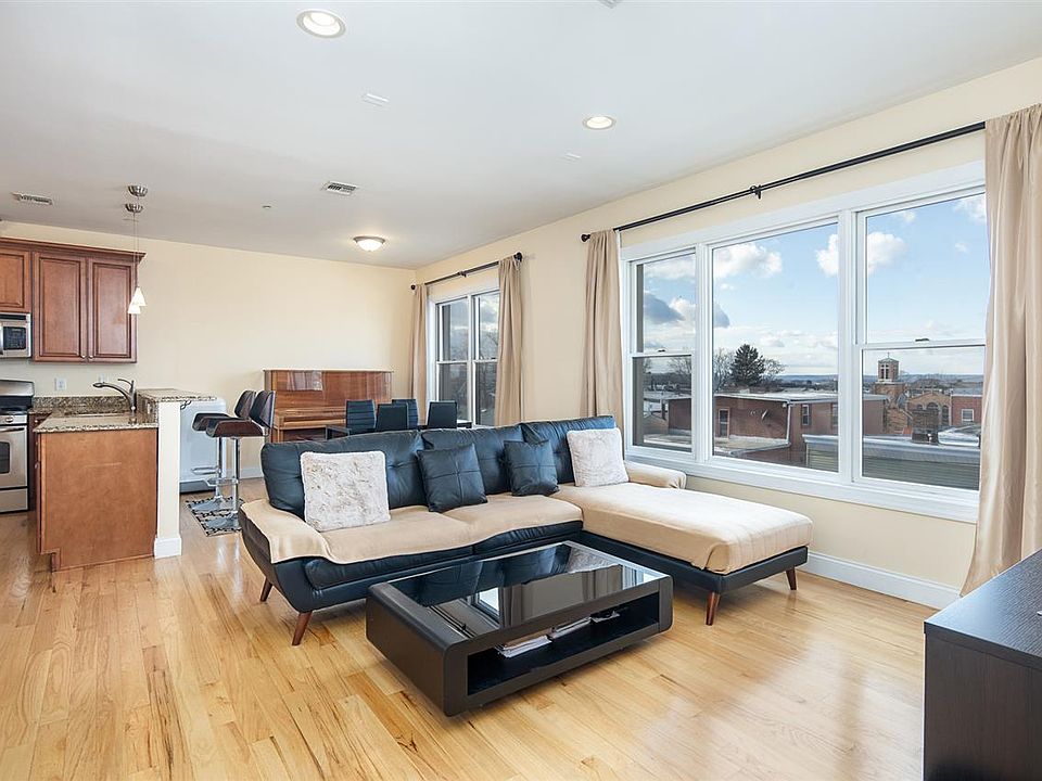 2nd image of 7008 Madison St Unit 401