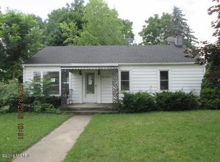 217 W Eliza St, Schoolcraft, MI 49087