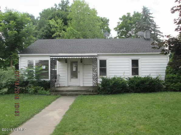 217 W Eliza St, Schoolcraft, MI 49087