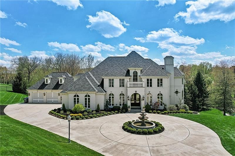 108 Carriage Hill Dr, Mars, PA 16046 | Zillow
