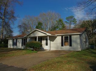 10021 Pecan St, Grand Bay, AL 36541