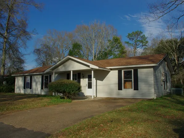 10021 Pecan St, Grand Bay, AL 36541