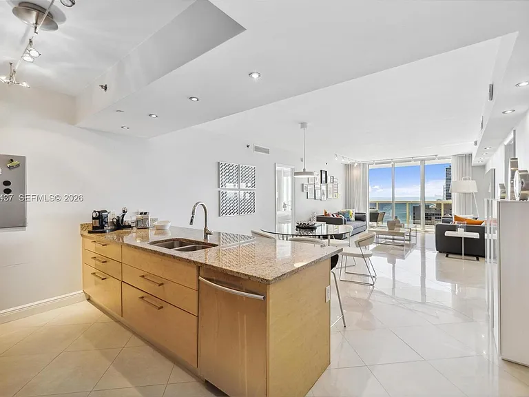 1830 S Ocean Dr #2703 — Photo 3