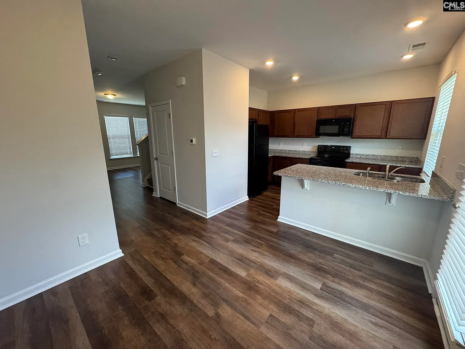 3 bed, 1288 sqft, $1,795 — Photo 4