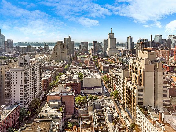 3rd image of 310 W 52nd St APT 24C