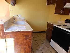 3rd image of 2915 Monte Diablo Ave Unit 1