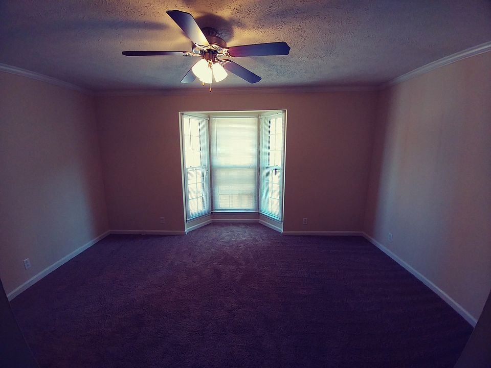 2nd image of 209 Acklen Park Dr APT 9