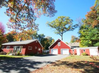 14 Dexters Ln, Wakefield, MA 01880